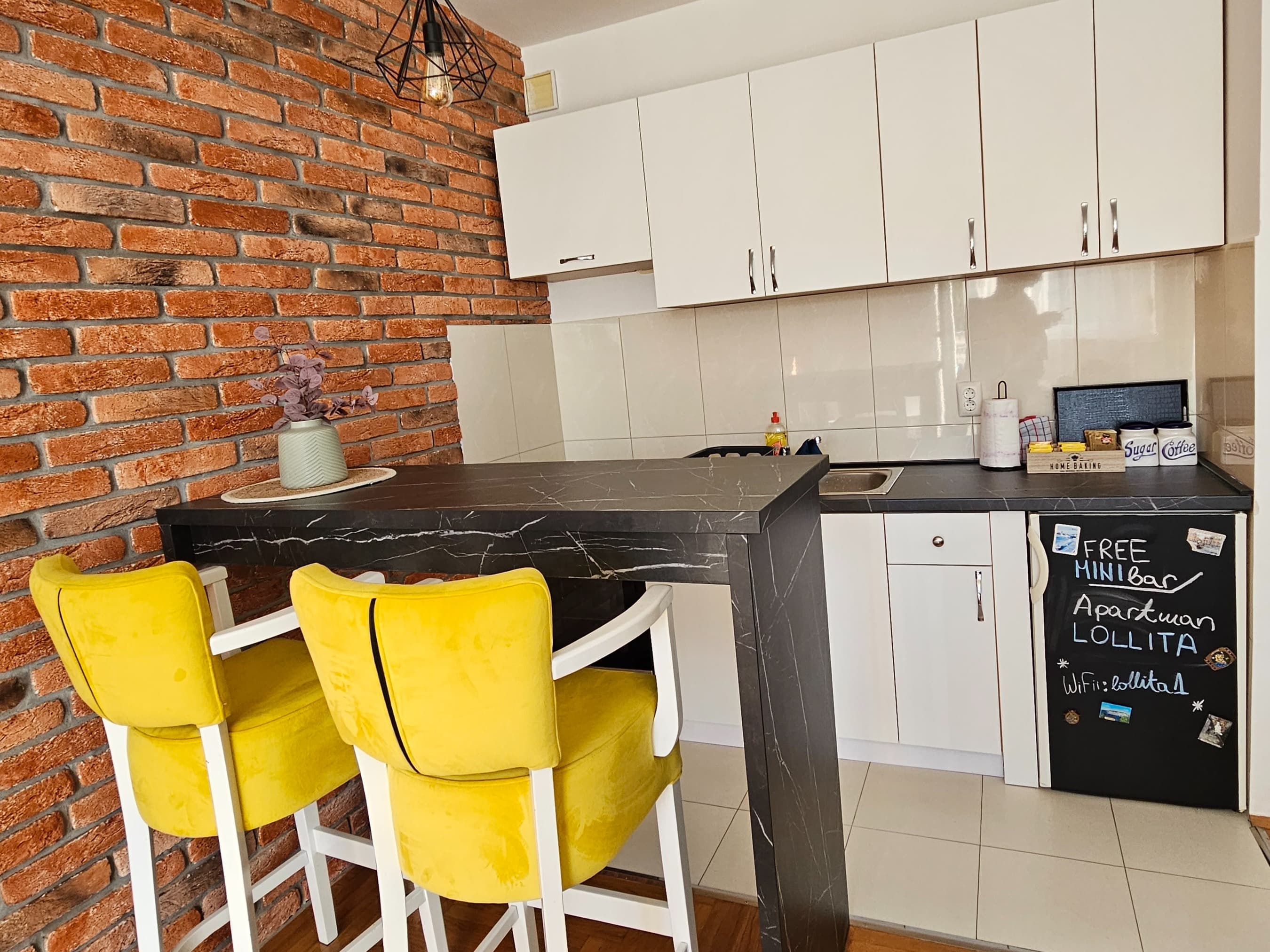 Lollita Studio Apartman 2