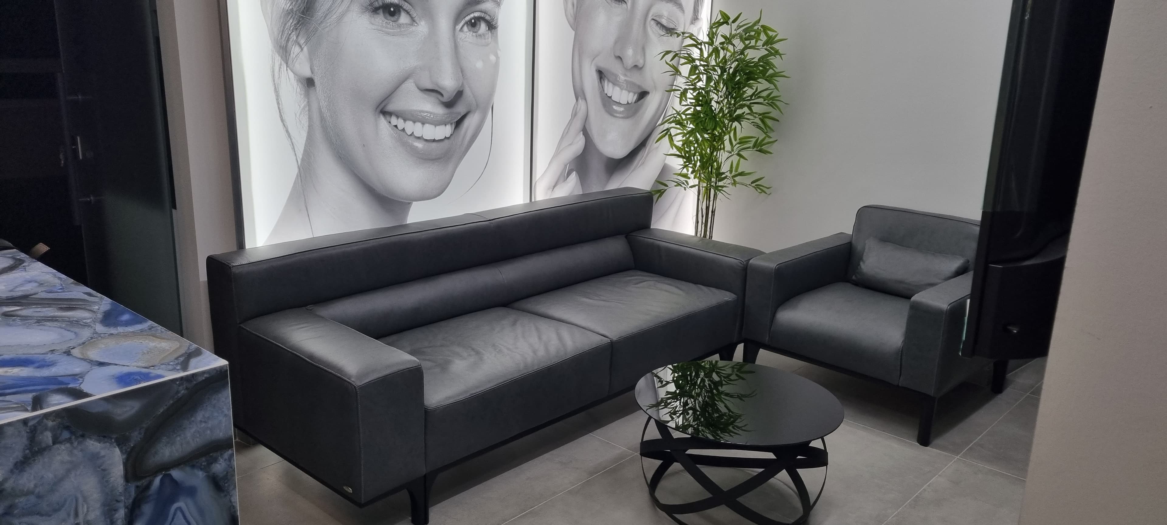 ZU SORRISO CENTAR - Dr. Sergej Kaurin